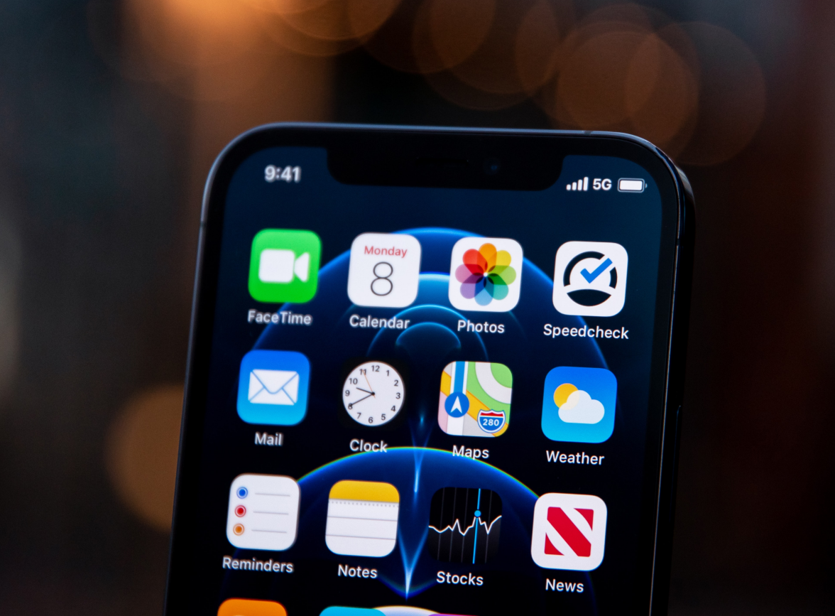 隆昌苹果手机维修分享为什么 iPhone 12 在冬季会自动关机 