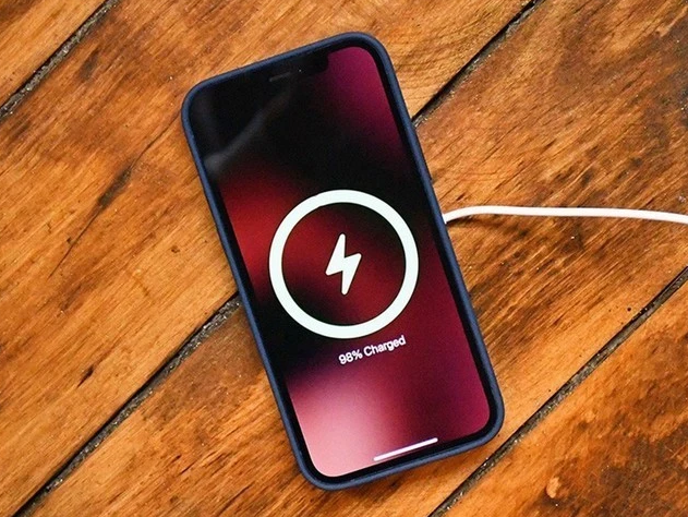 隆昌苹果手机维修分享iPhone 12可以随便充电吗 